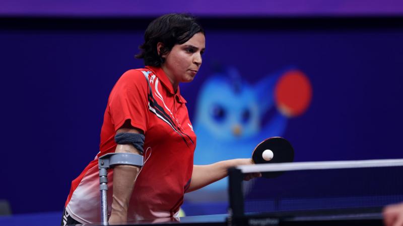 Najlah Imad Lafta Al Dayyeni, from Iraq, participated in women's S6. 